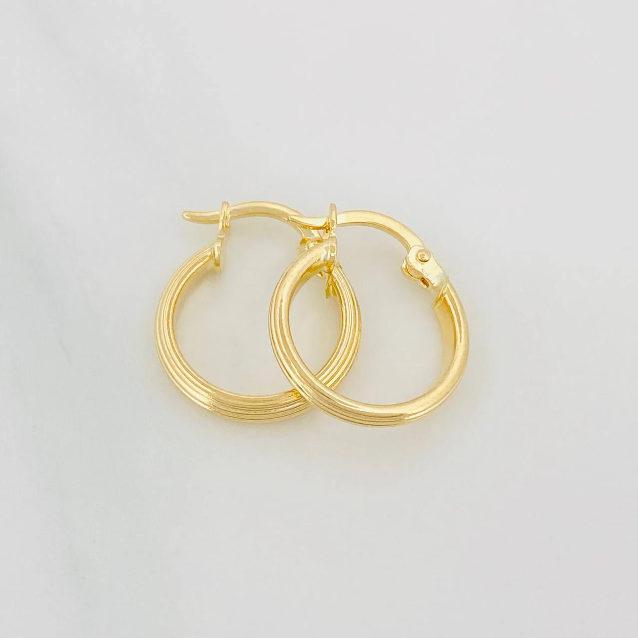 Candongas Andy 1.15 g / 1.06 cm Oro Amarillo 18K - Image 2