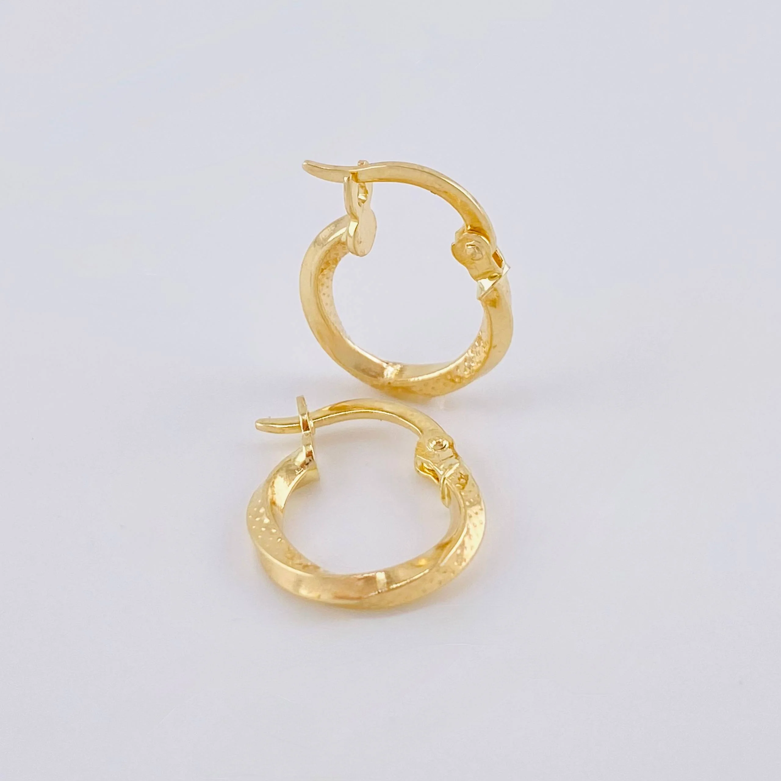 Candongas Asby 0.85 g / 1,5 cm Oro Amarillo 18K - Image 3