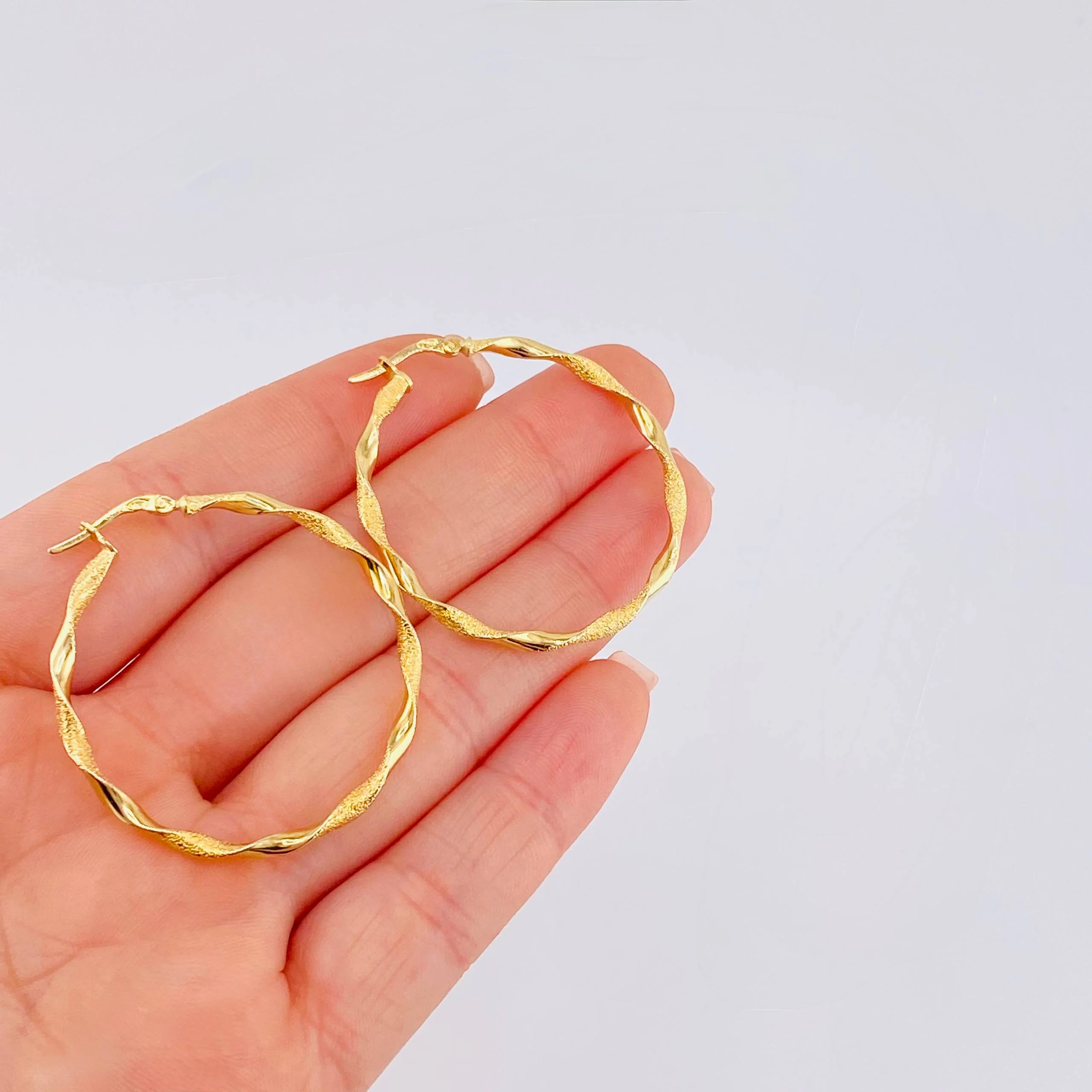 Candongas Asby 2.4 g / 4 cm Oro Amarillo 18K - Image 4