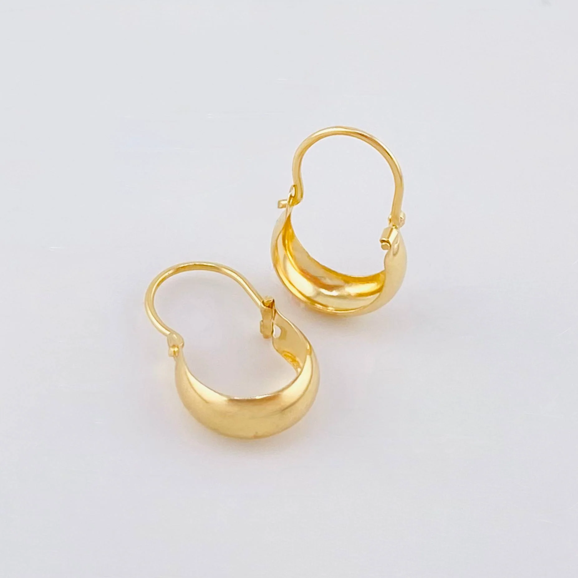 Candongas Ash 0.5gr / 1.4cm / Oro Amarillo 18K