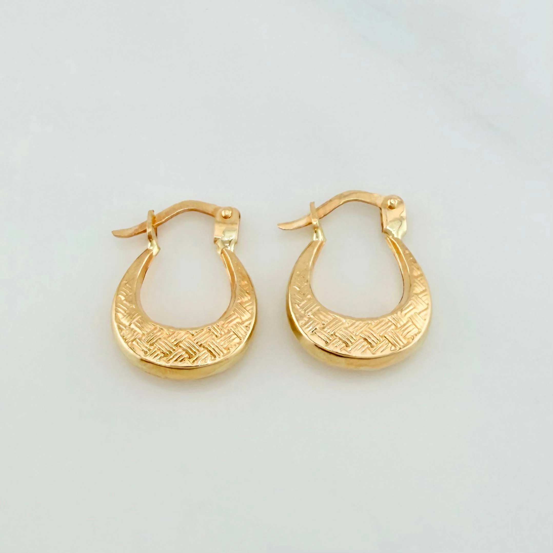 Candongas Bolso 1.2 g / 1.05 cm Oro Amarillo 18K