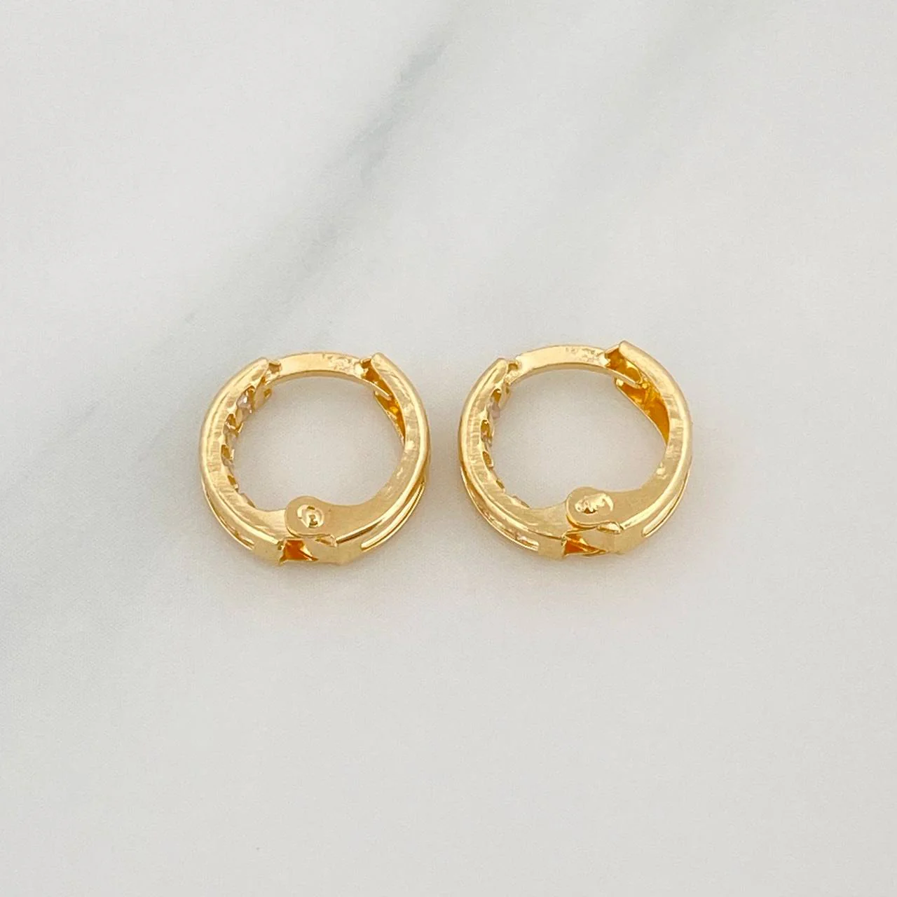 Candongas Carril 1.1 g / 1 cm Oro Amarillo 18K