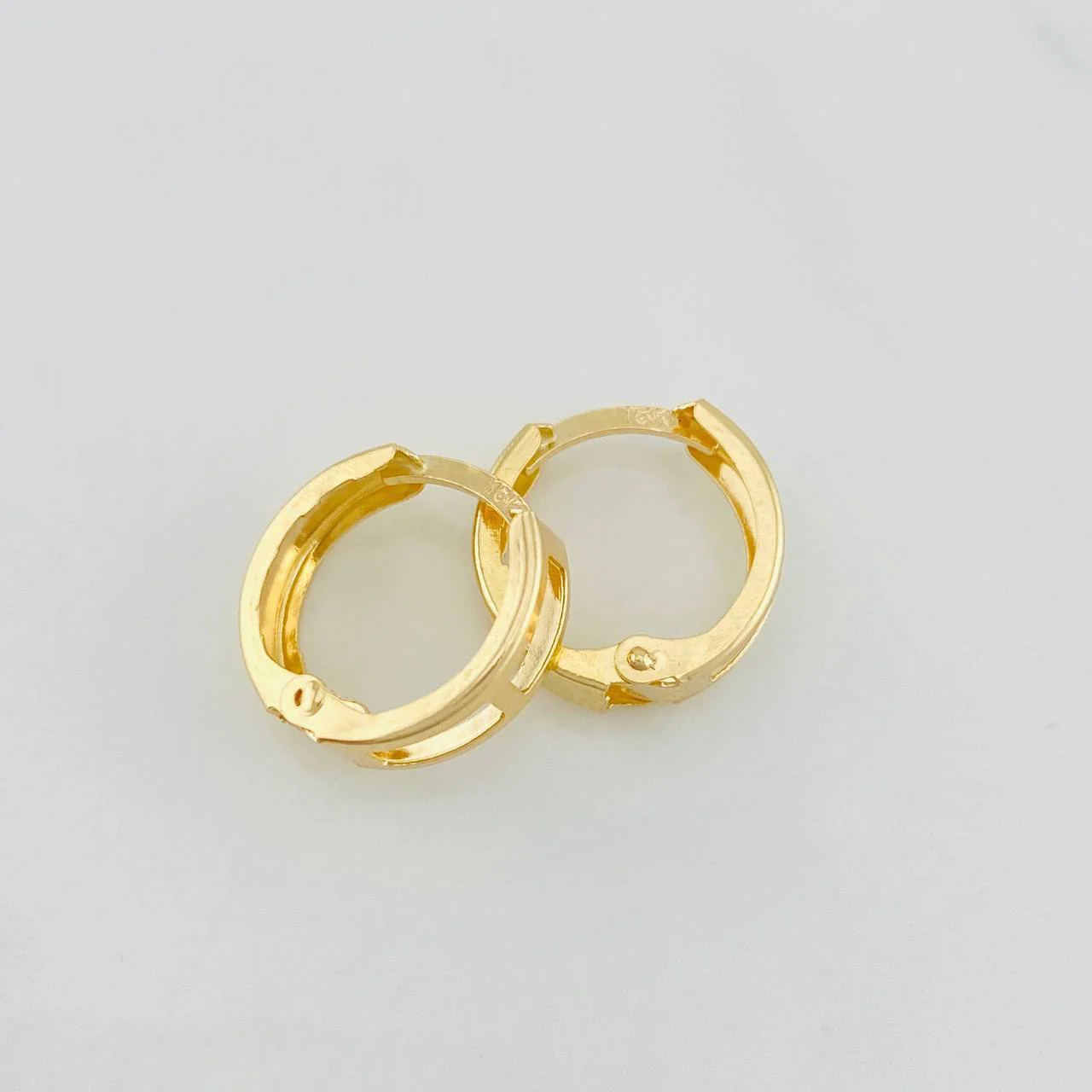 Candongas Carril 1.4 g / 1.3 cm Oro Amarillo 18K - Image 2