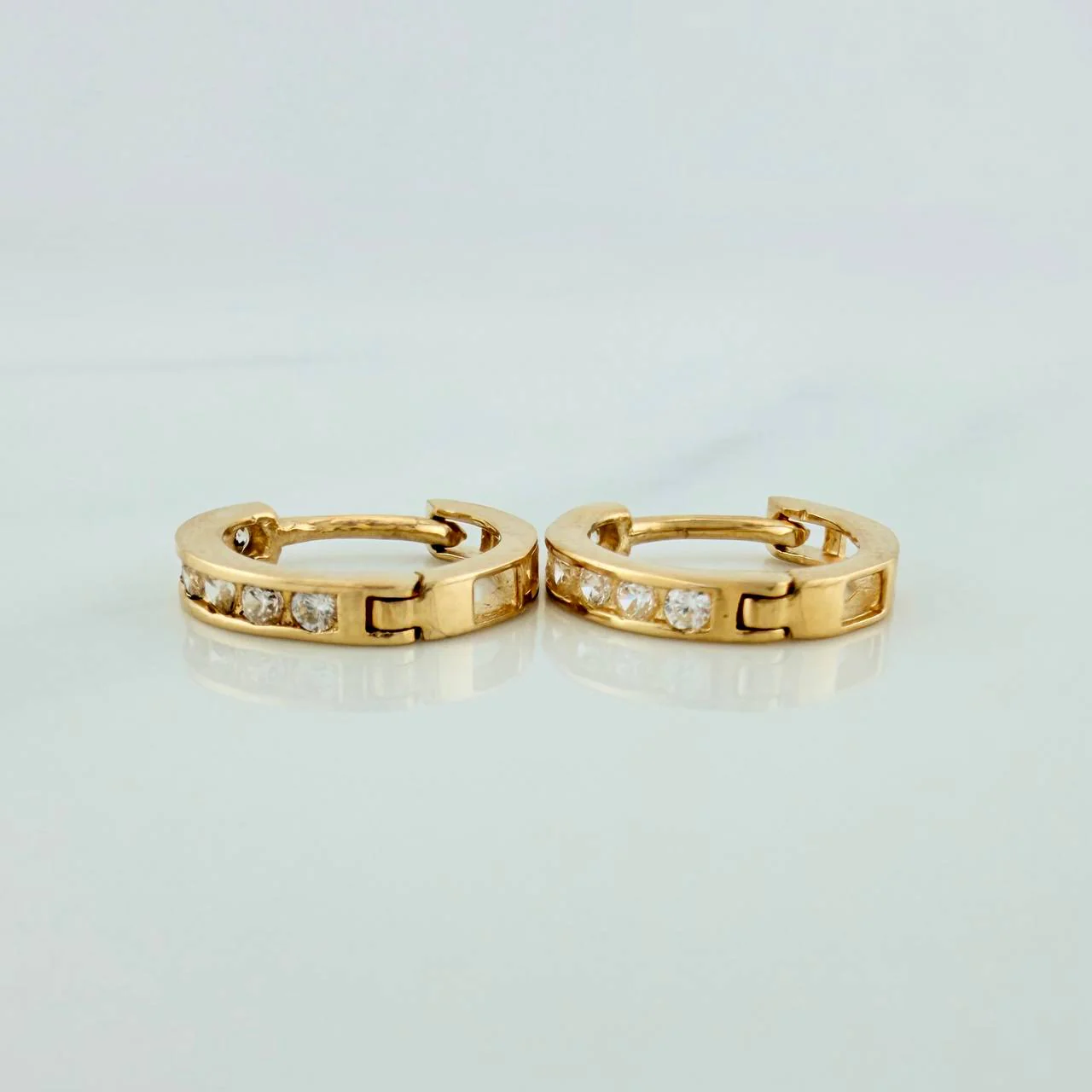 Candongas Carril 1.8gr / 1.2cm / Oro Amarillo 18K % - Image 2