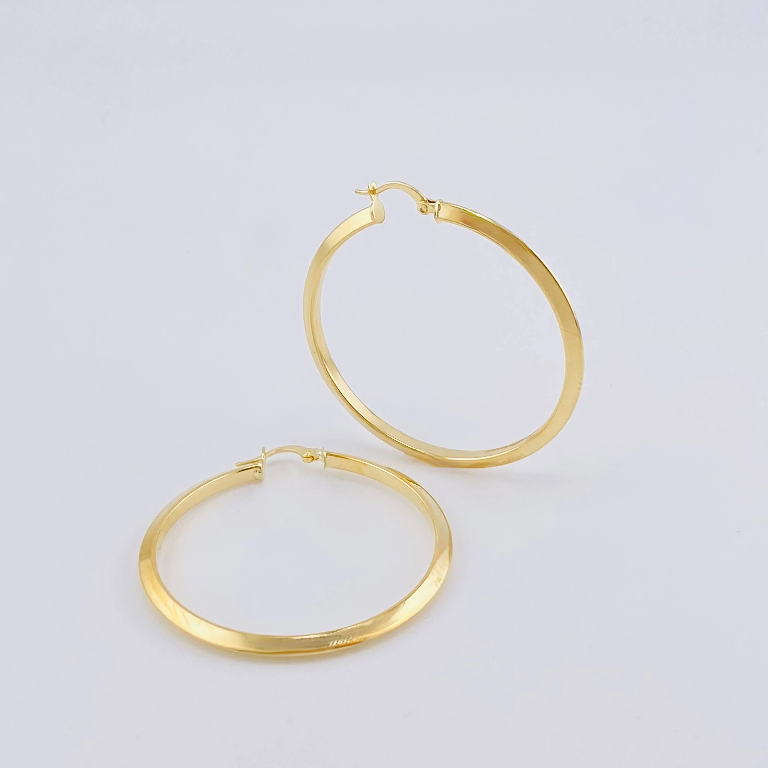 Candongas Clau 4.05gr / 5cm / Oro Amarillo 18K - Image 4