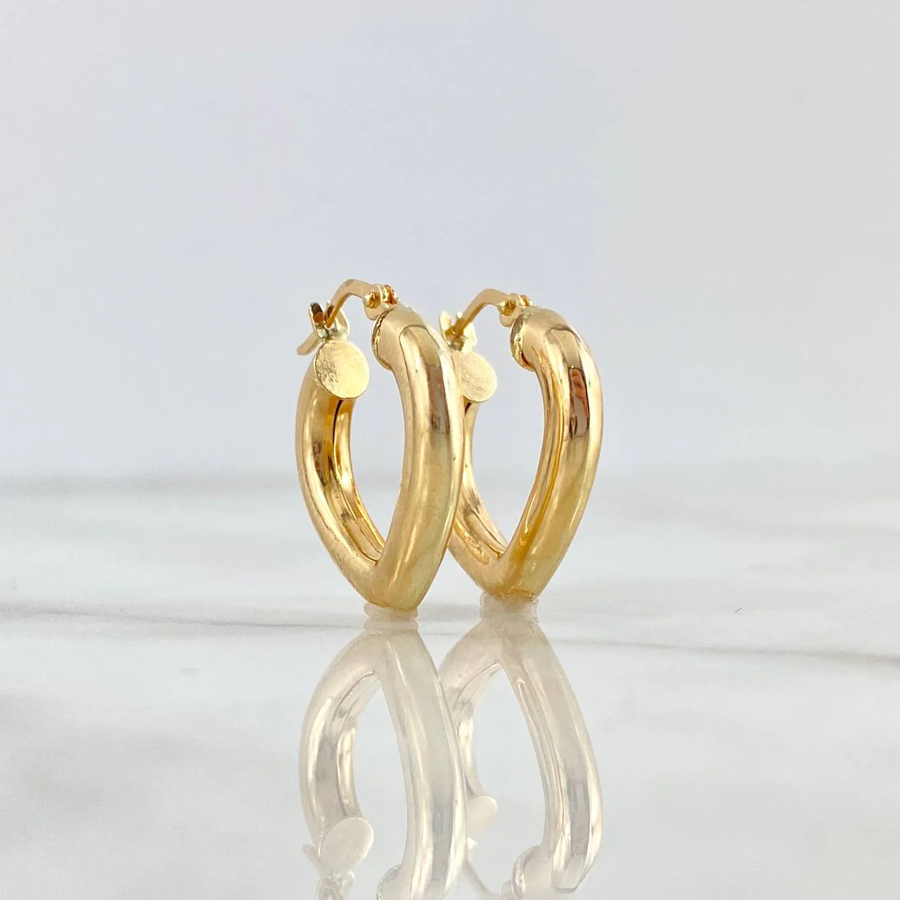 Candongas Corazon Liso 2.25gr / 2.2cm / Oro Amarillo 18K