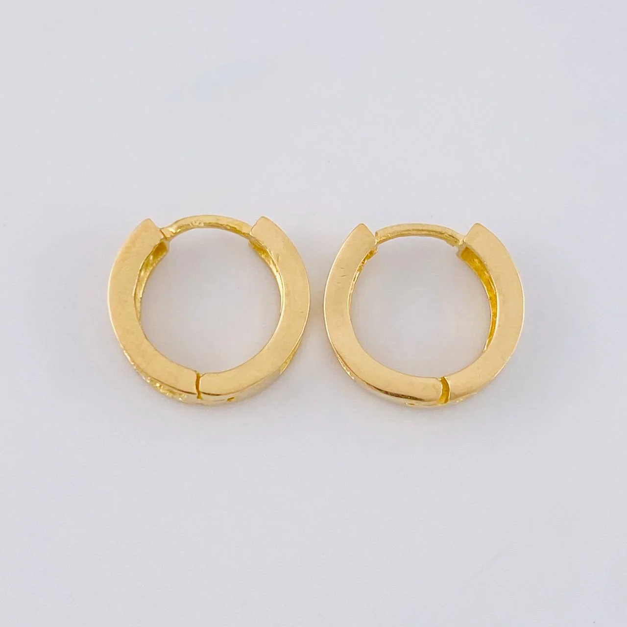 Candongas Doble carril 2.2g / 1cm Oro Amarillo 18K - Image 2