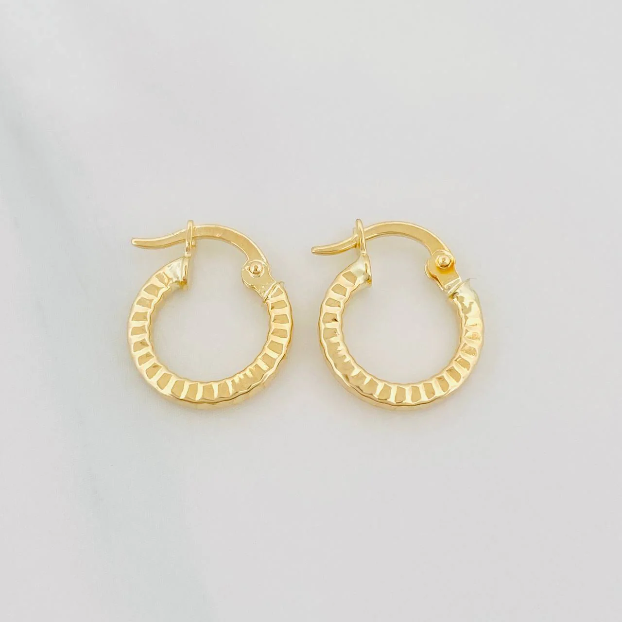 Candongas Emi 1.05 g / 1 cm Oro Amarillo 18K