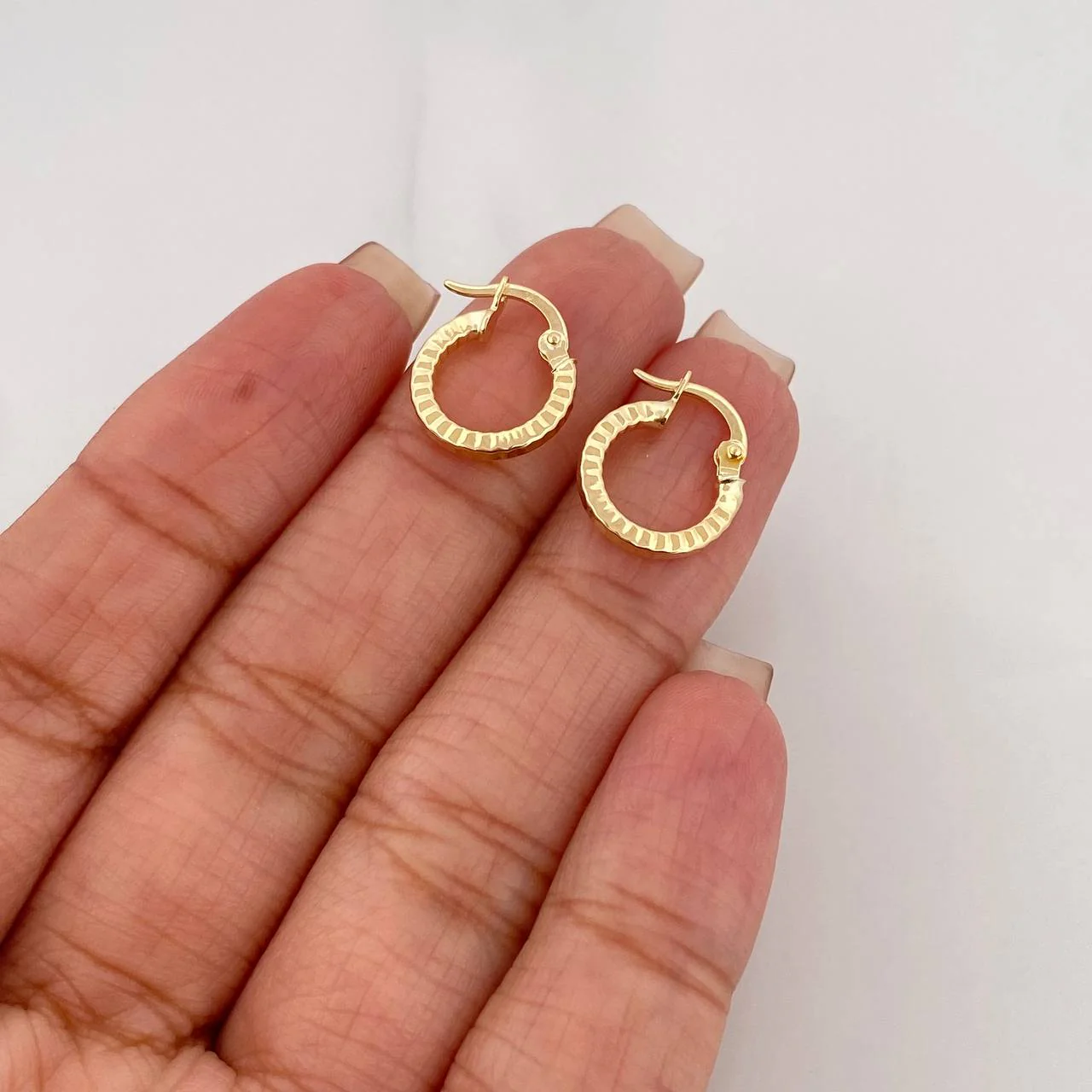 Candongas Emi 1.05 g / 1 cm Oro Amarillo 18K - Image 4