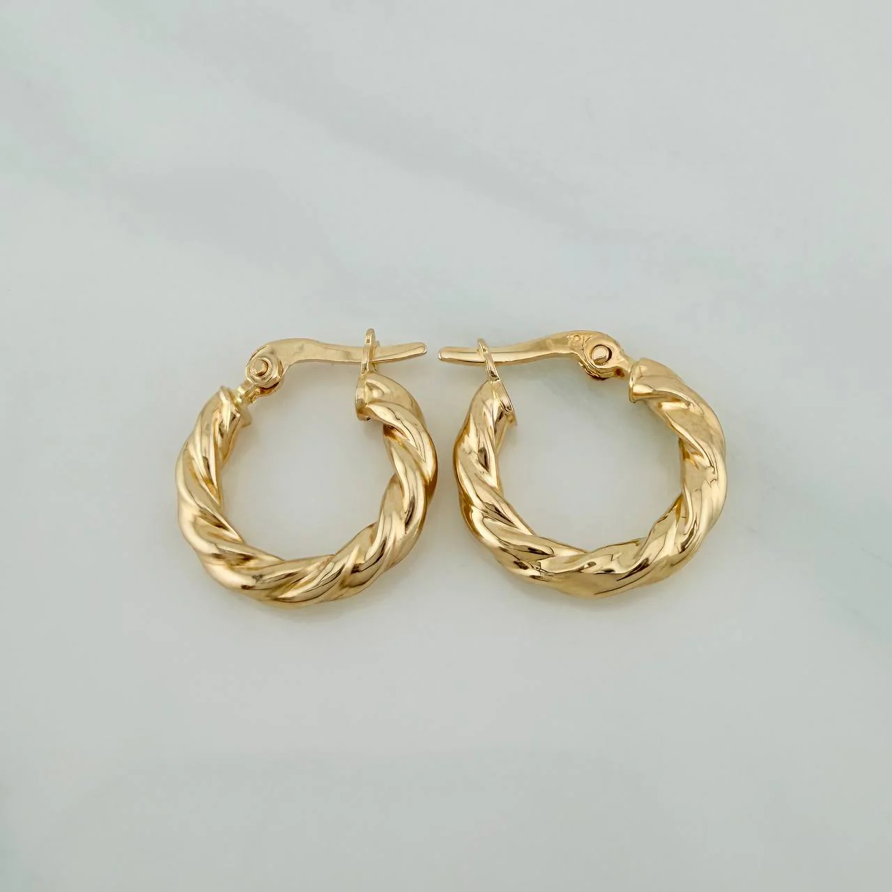 Candongas Fenix 1.3gr / 1.8cm / Oro Amarillo 18K %