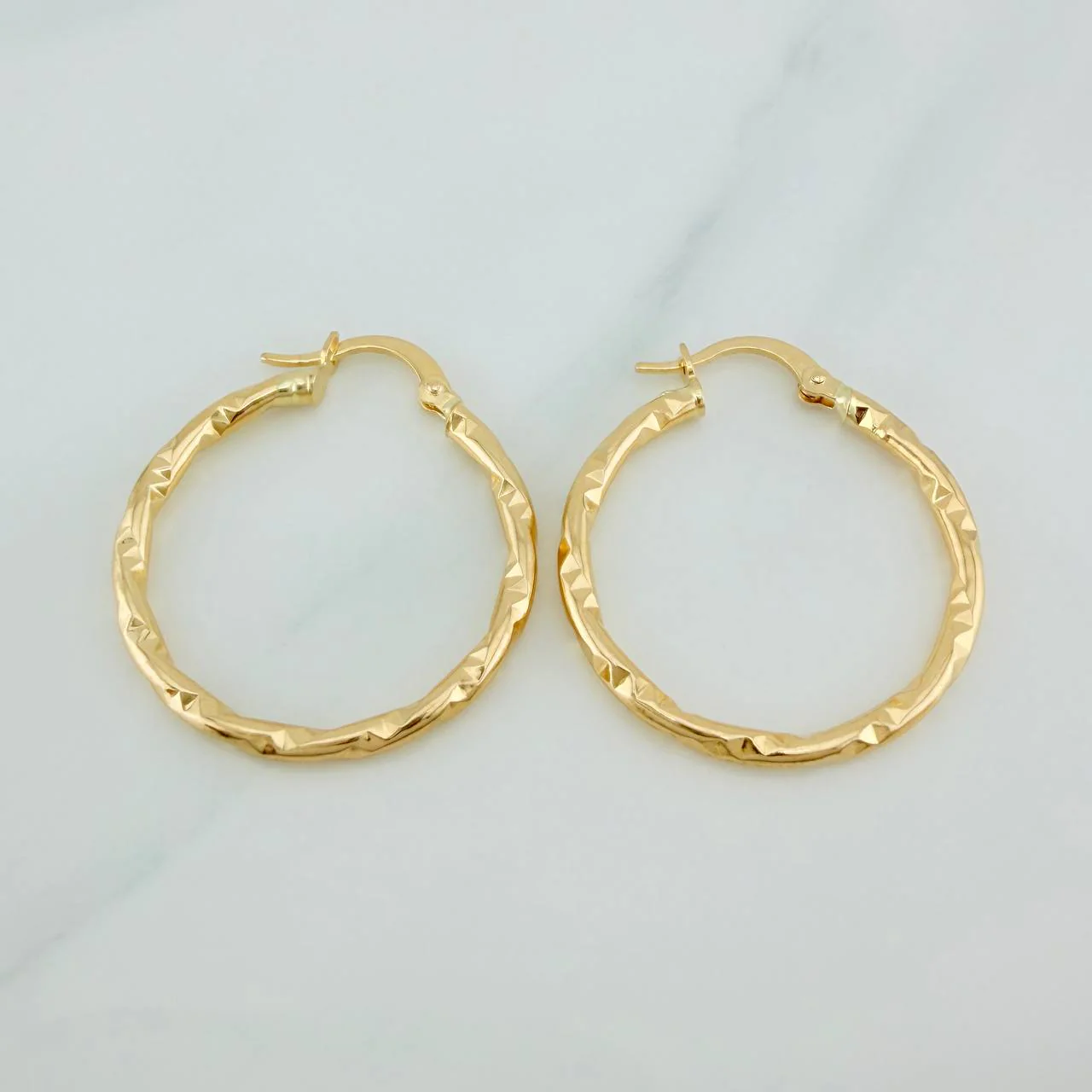 Candongas Iris 1.85gr / 3cm / Oro Amarillo 18K &