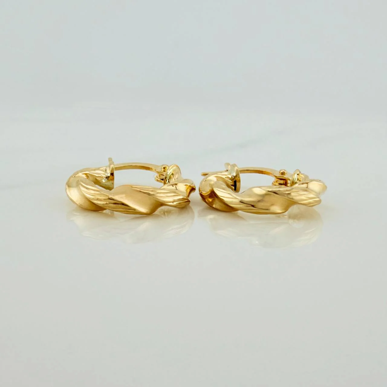 Candongas Ivy 1.3gr / 1.6cm / Oro Amarillo 18K & - Image 2