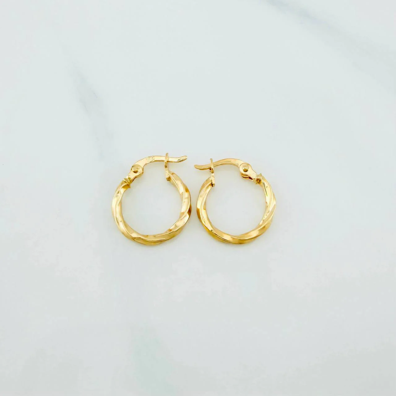Candongas Kari 0.9 g / 1.5 cm Oro Amarillo 18K