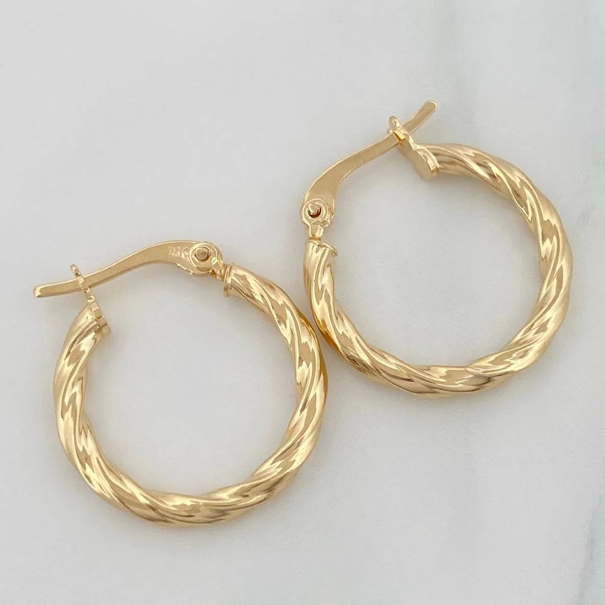 Candongas Kari 1.45 g / 2 cm Oro Amarillo 18K - Image 2