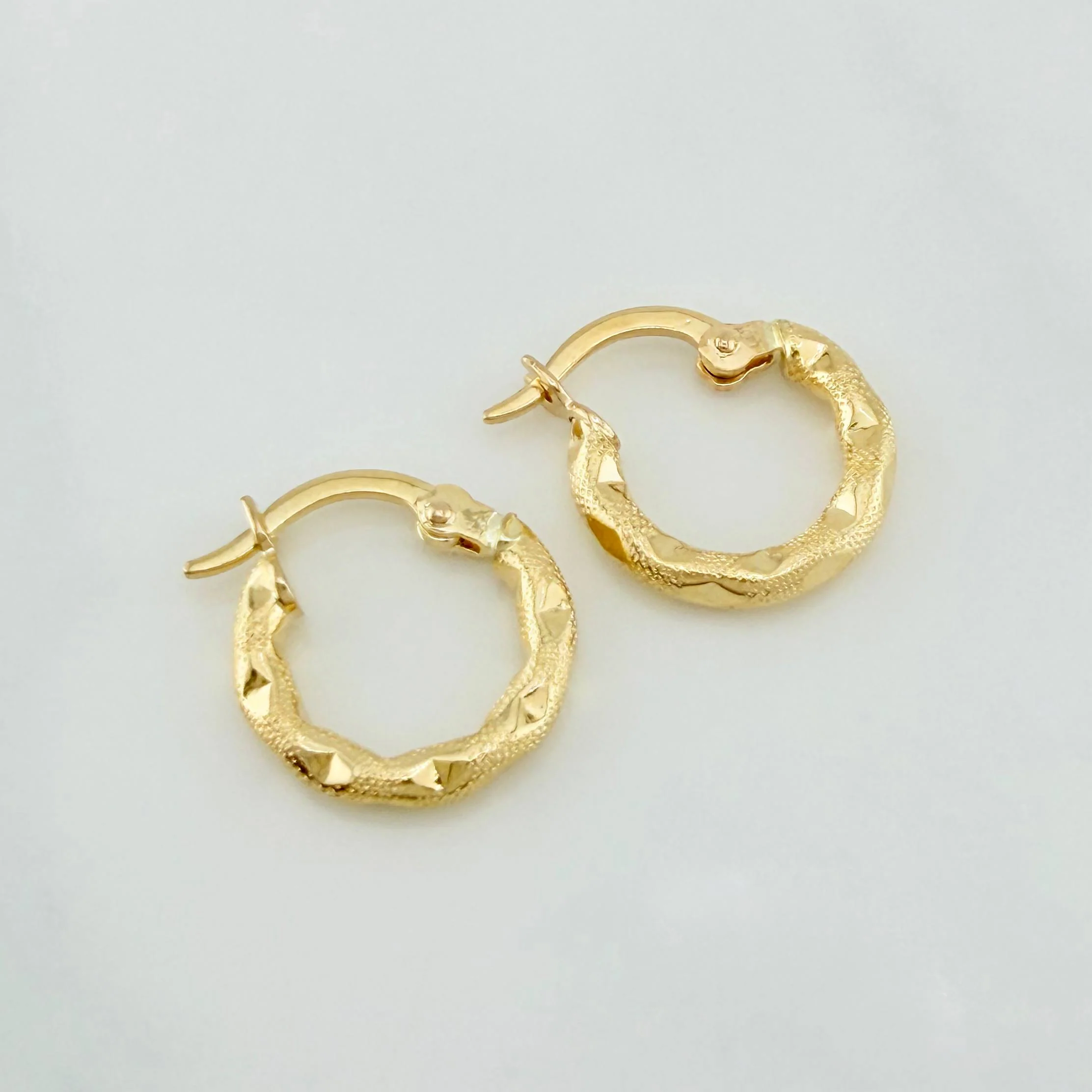 Candongas Kataleya 1.05 g / 1.03 cm Oro Amarillo 18K - Image 3