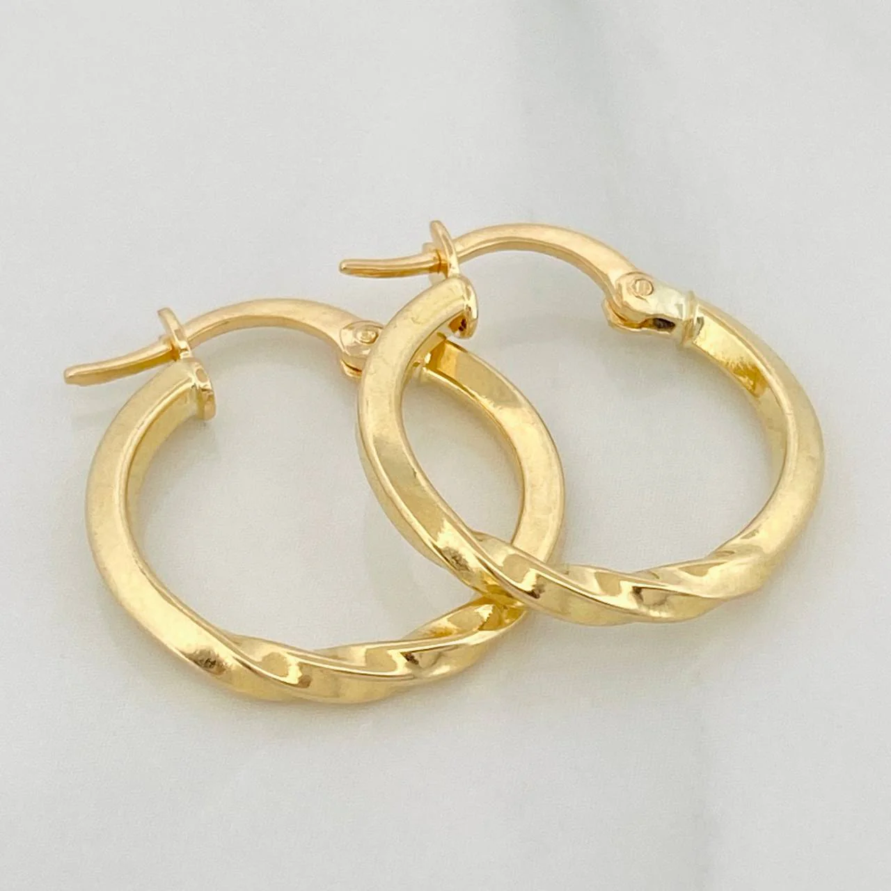 Candongas Kati 1.35 g / 2 cm Oro Amarillo 18K - Image 3