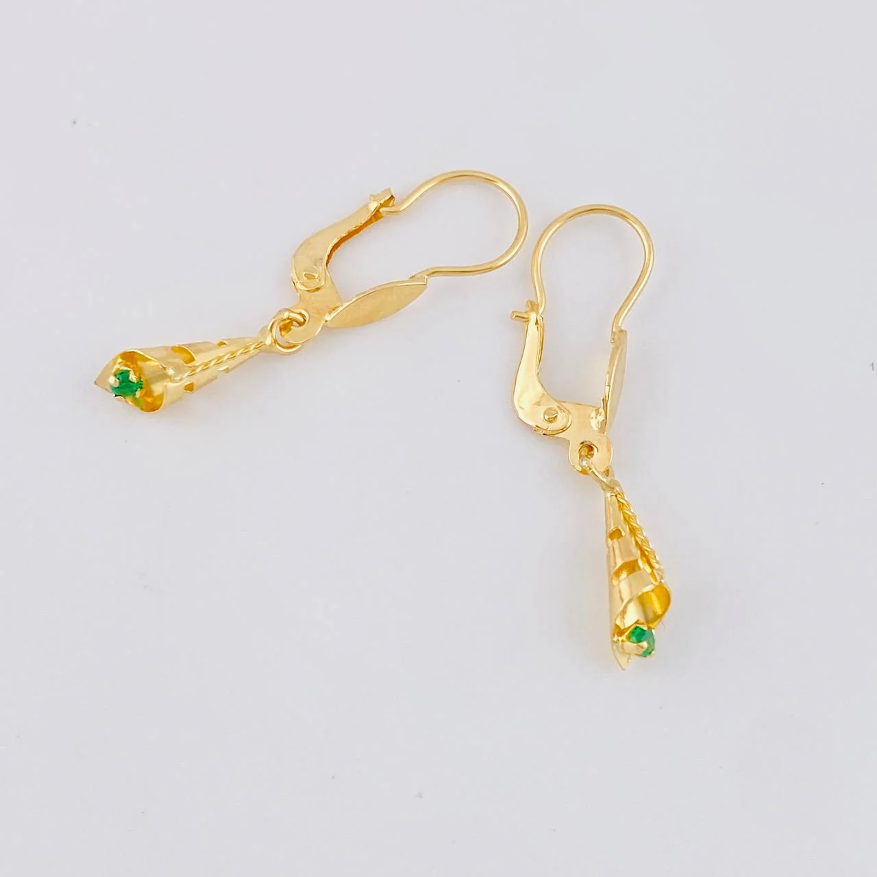 Candongas Lagrima Gota 1.2 g / 3 cm Oro Amarillo 18K - Image 3