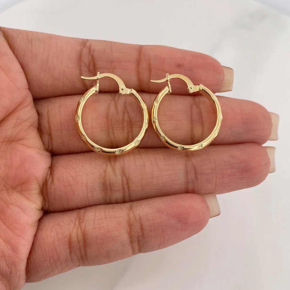 Candongas Lary 2.8g / 2.5cm Oro Amarillo 18K - Image 4