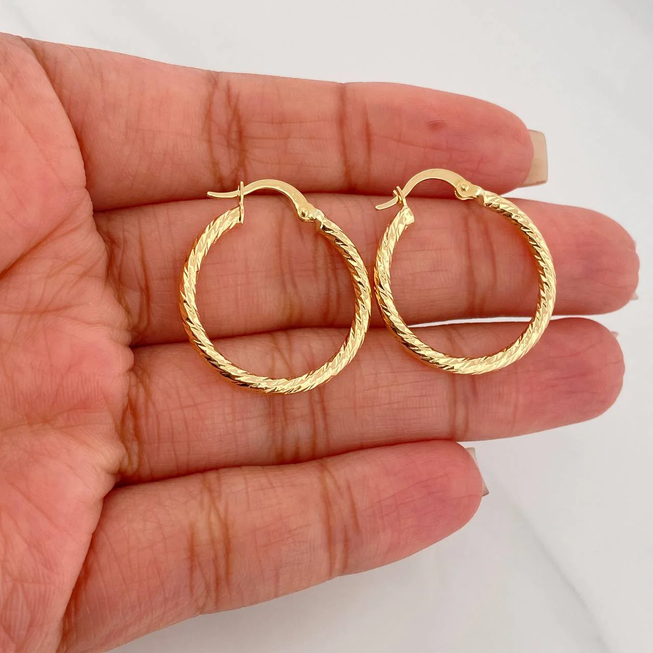 Candongas Leonore 1.75 g / 2.6 cm Oro Amarillo 18K - Image 4