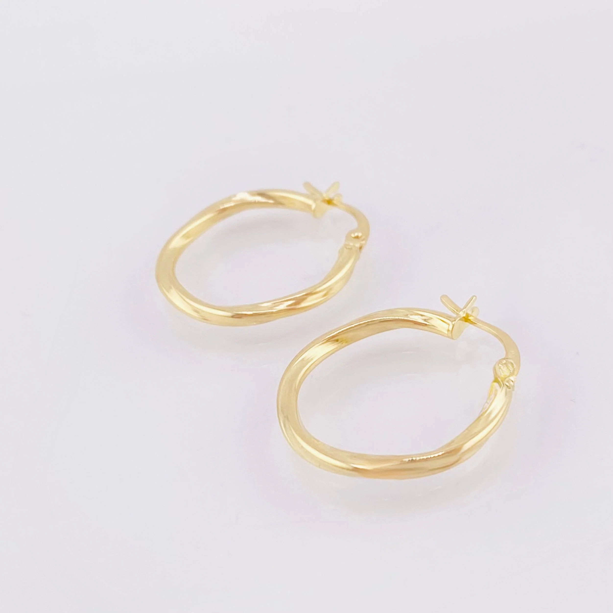 Candongas Lore 1.15gr / 2cm / Oro Amarillo 18K - Image 2