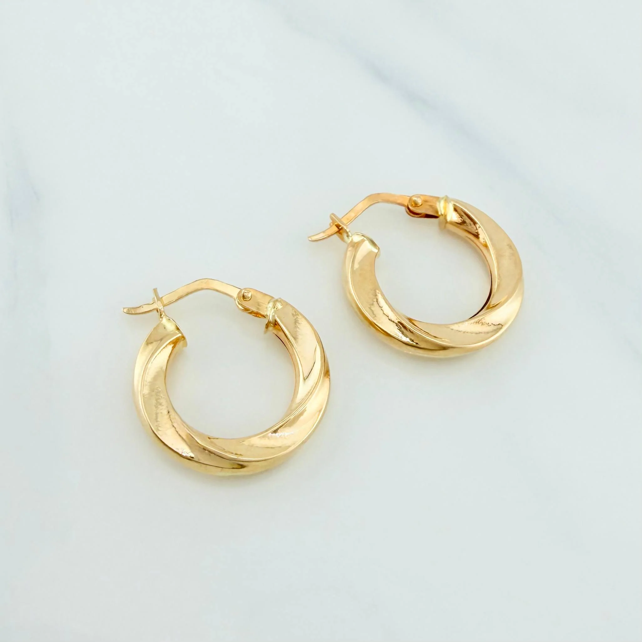 Candongas Martina 1.75 g / 1.07 cm Oro Amarillo 18K - Image 3