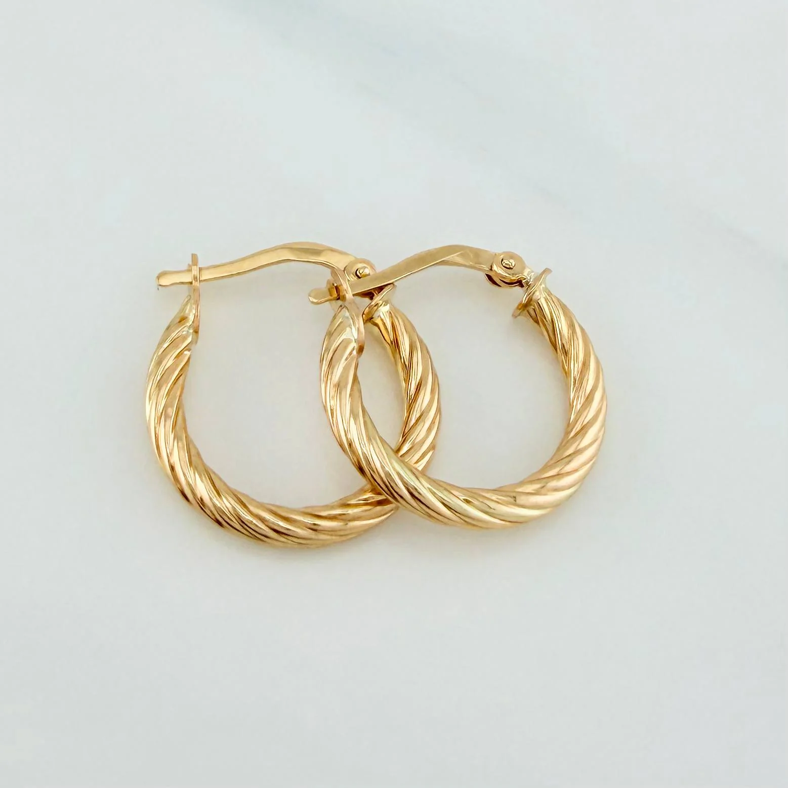 Candongas Mary 2 g / 1.8 cm Oro Amarillo 18K - Image 2