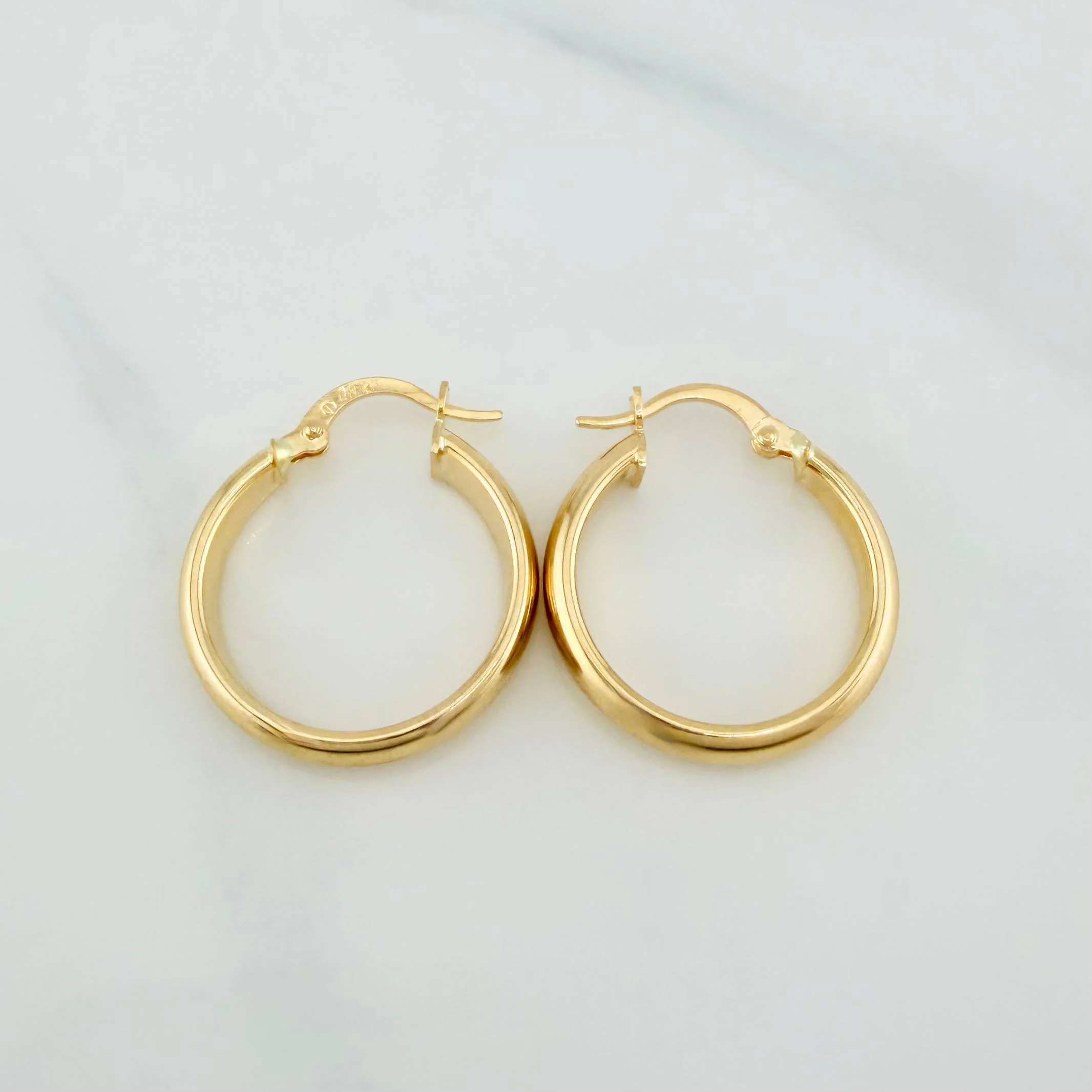 Candongas Nati 2.4 g / 2.4 cm Oro Amarillo 18K