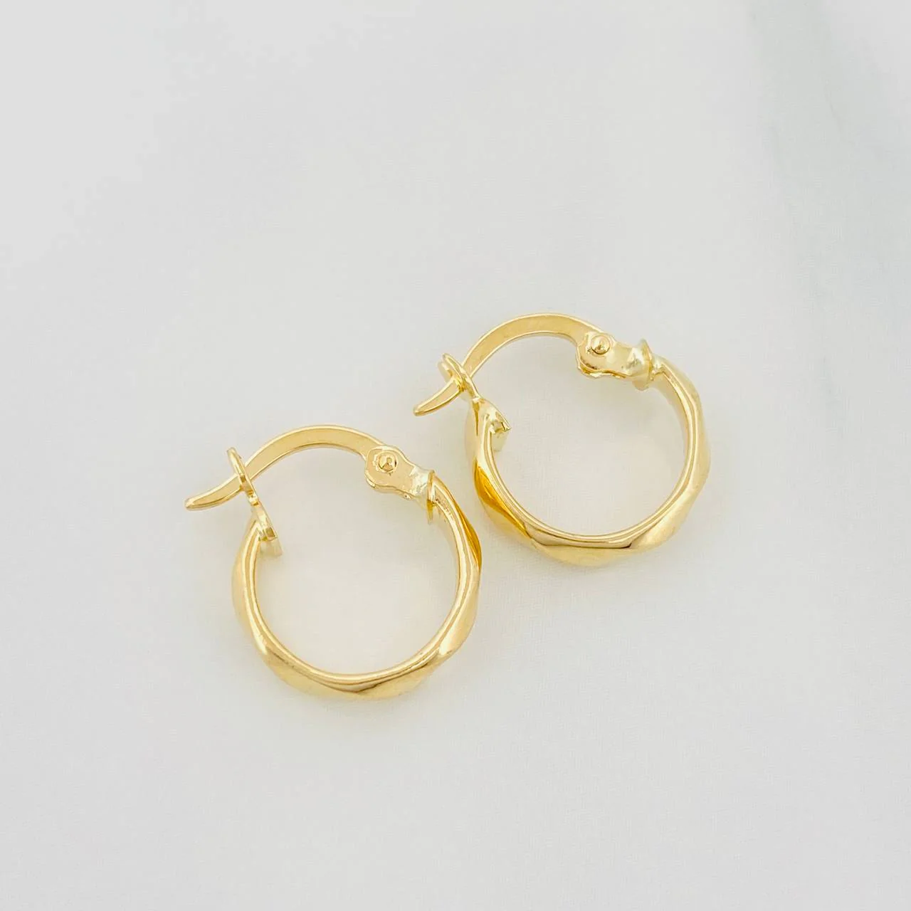 Candongas Nia 1.1 g / 1.4 cm Oro Amarillo 18K - Image 3