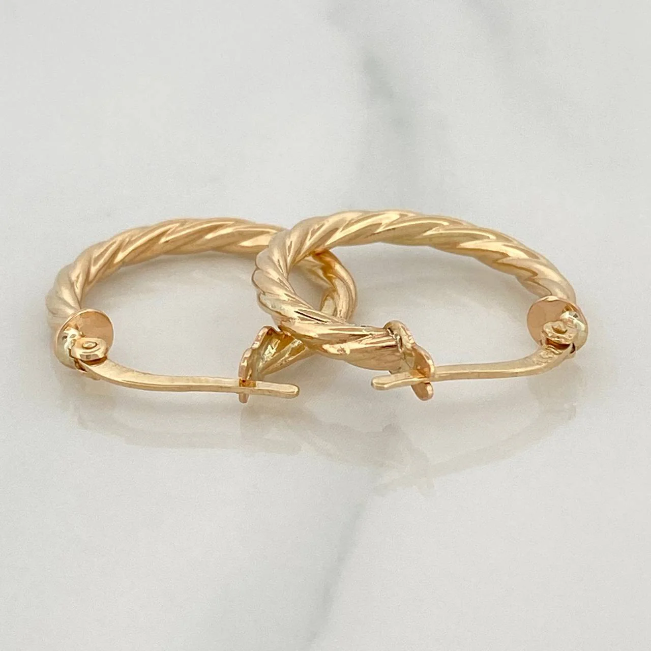 Candongas Niky 2.1 g / 2.2 cm Oro Amarillo 18K - Image 2