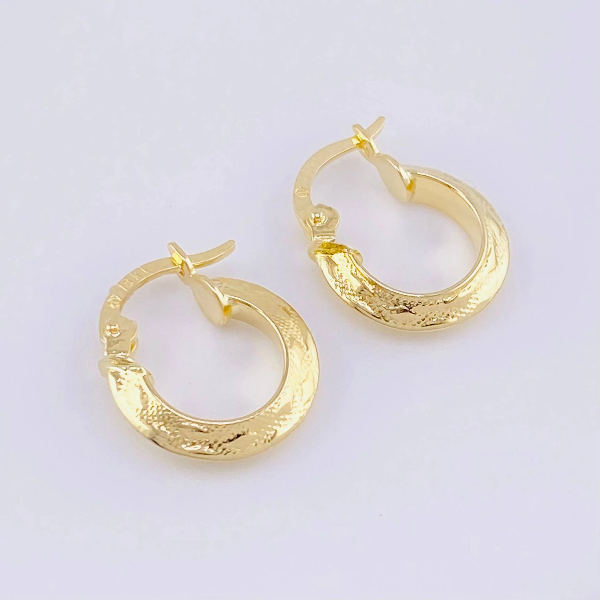Candongas Sam 1.2 g / 2.6 cm Oro Amarillo 18K - Image 4