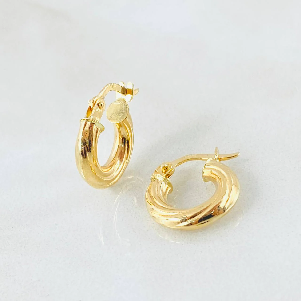 Candongas Sofi 1.3gr / 1.5cm / Oro Amarillo 18K *