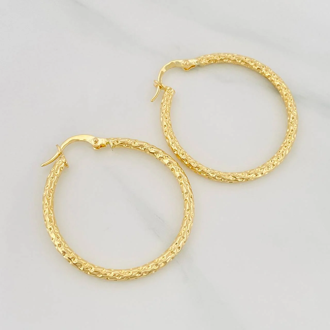 Candongas Tefi 2.1 g / 3 cm Oro Amarillo 18K - Image 3