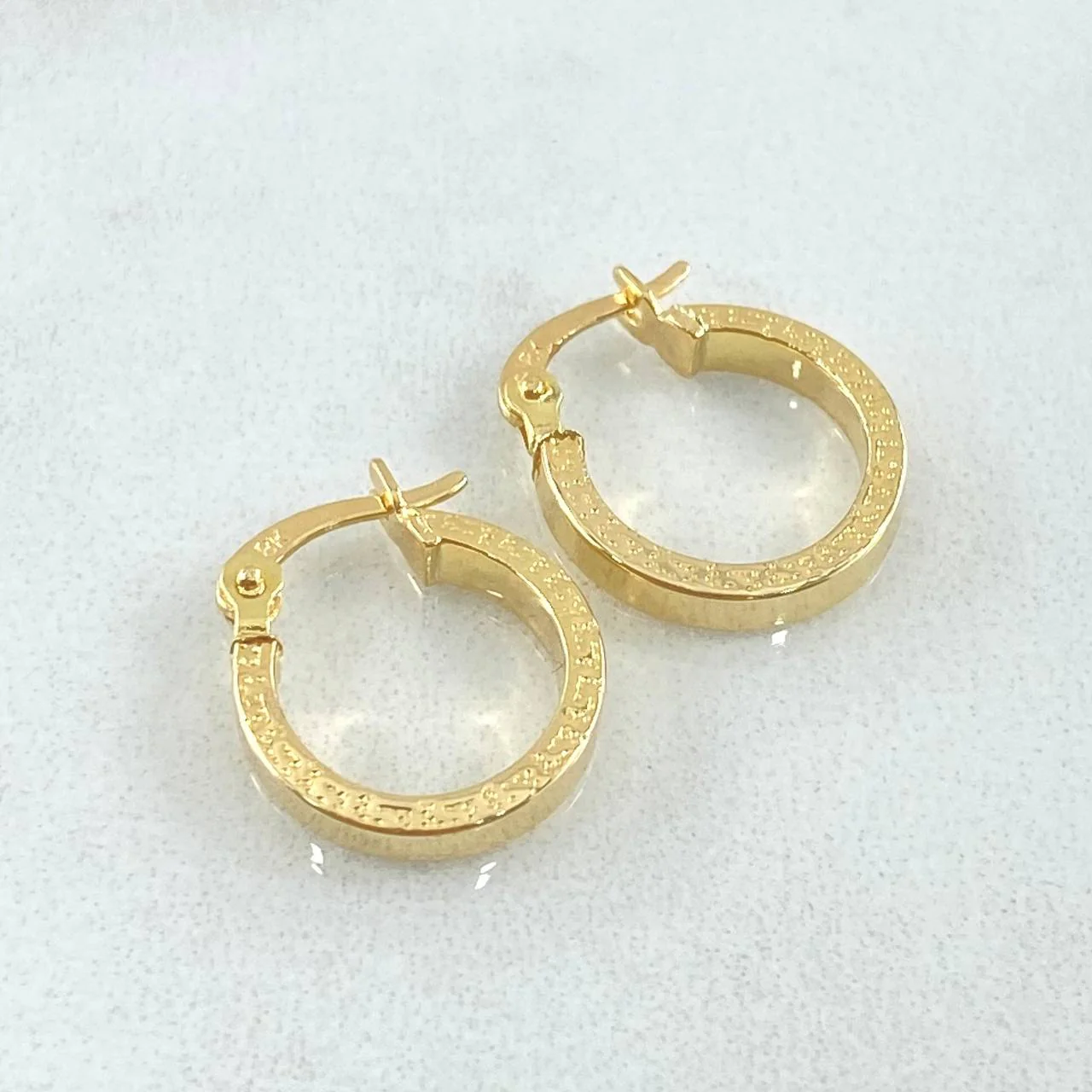 Candongas Tribal 0.95 g / 1.2 cm Oro Amarillo 18K - Image 2