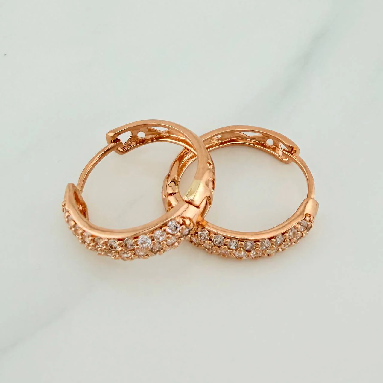 Candongas Triple Carril 4.75gr / 2cm / Oro Rosa 18K % - Image 4