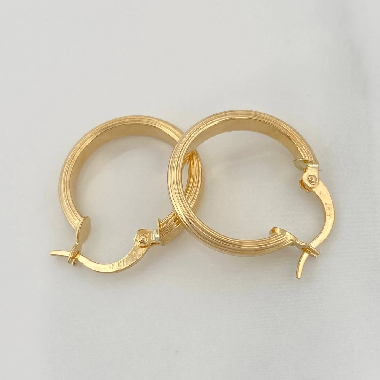 Candongas Winter 1.8 g / 2.2 cm Oro Amarillo 18K - Image 3