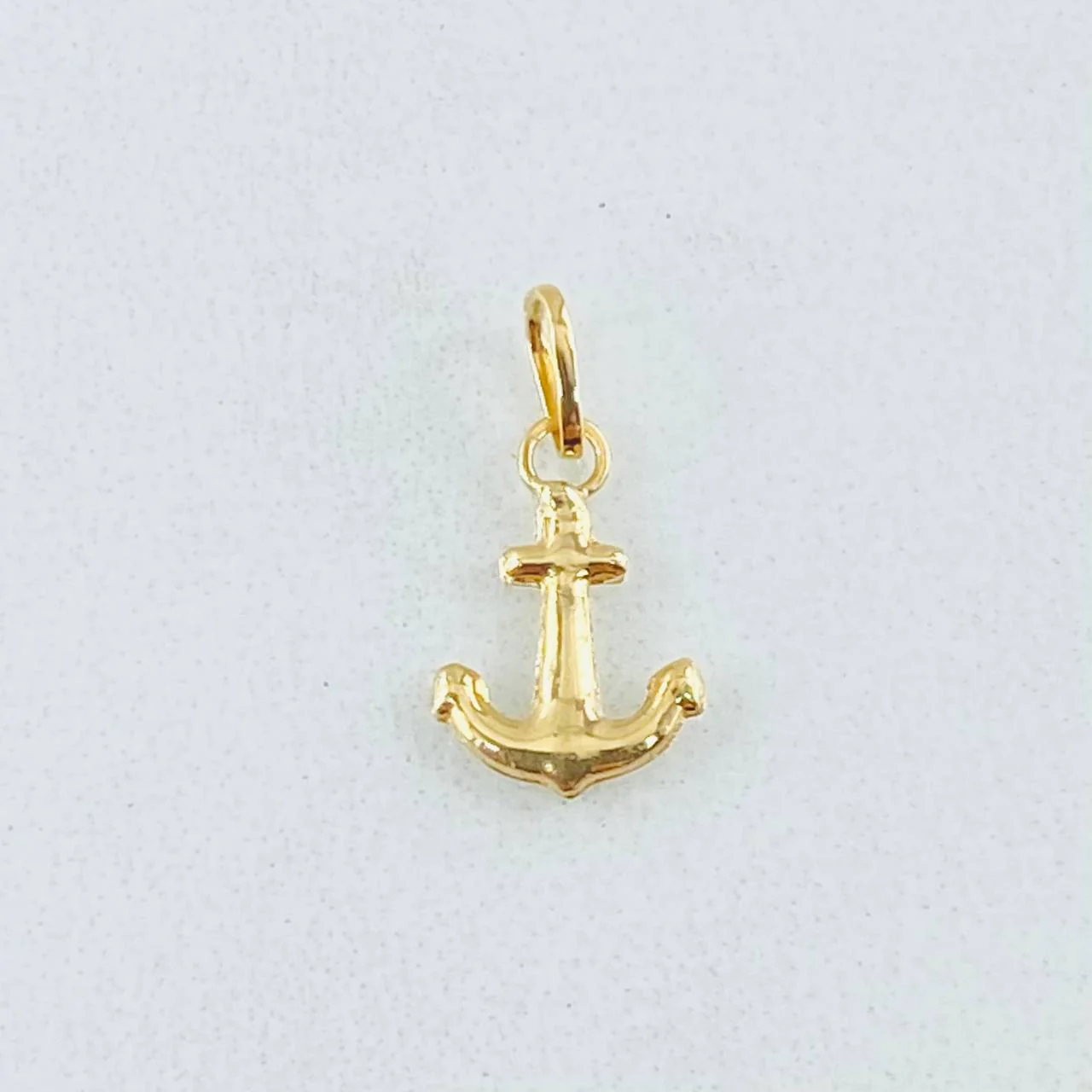 Dije Ancla 0.2 g / 1.6 cm Oro Amarillo 18K