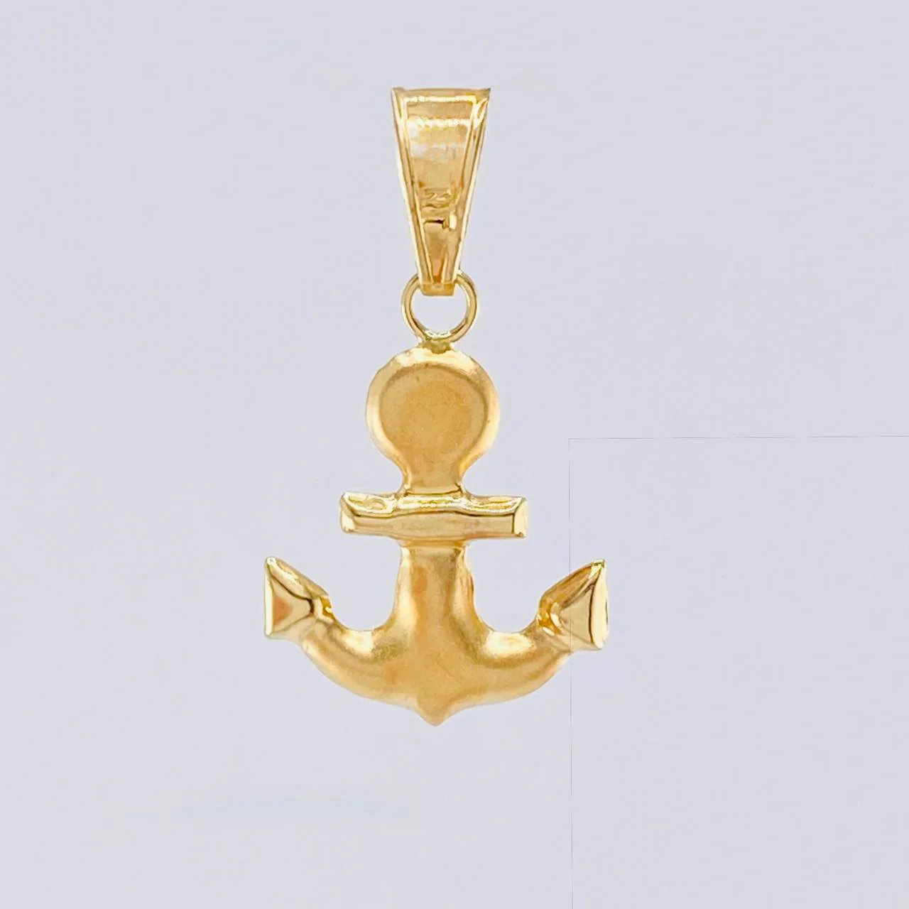 Dije Ancla 0.8 g / 2.5 cm Oro Amarillo 18K - Image 2