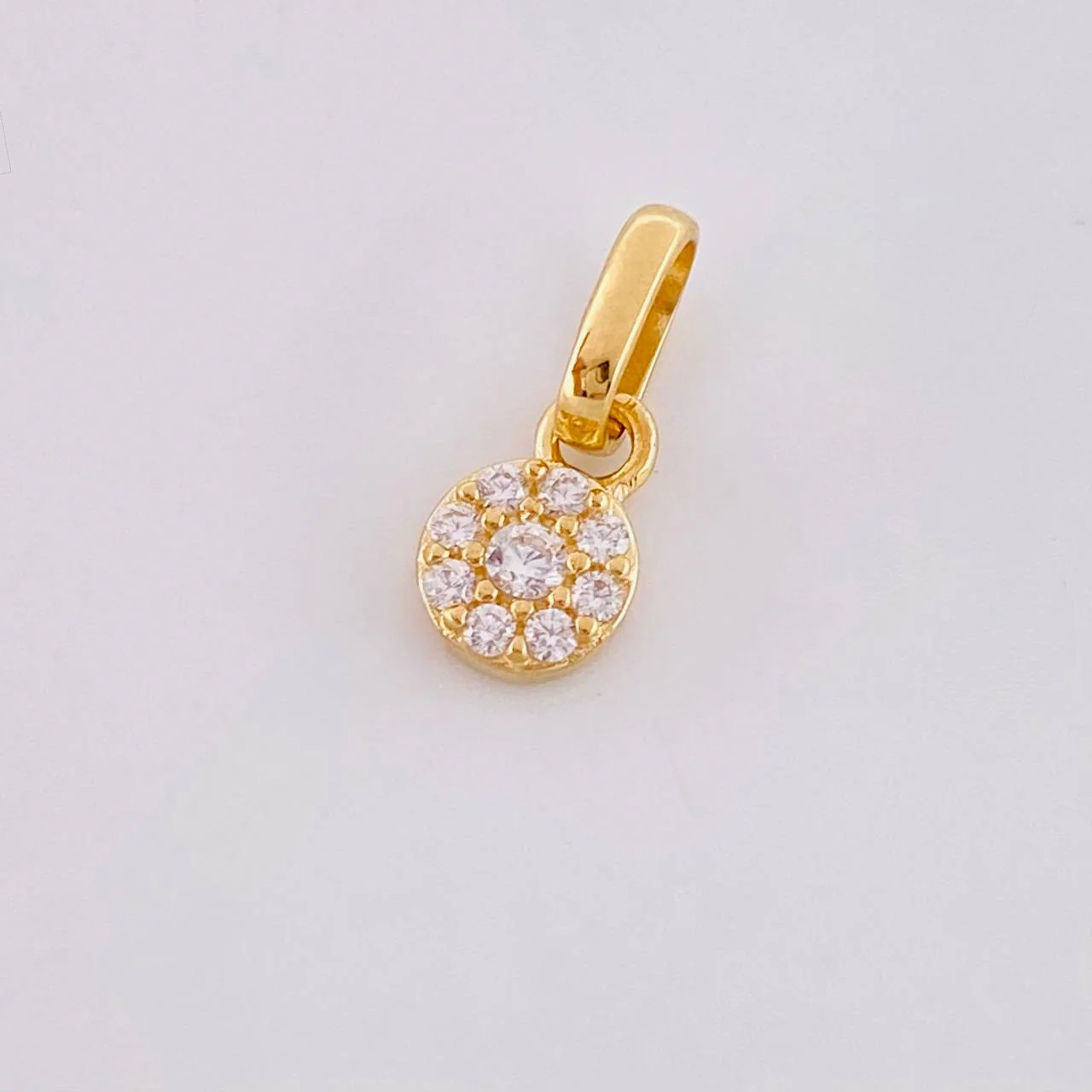 Dije Circular Tupido 0.5g / 1cm Oro Amarillo 18K - Image 2