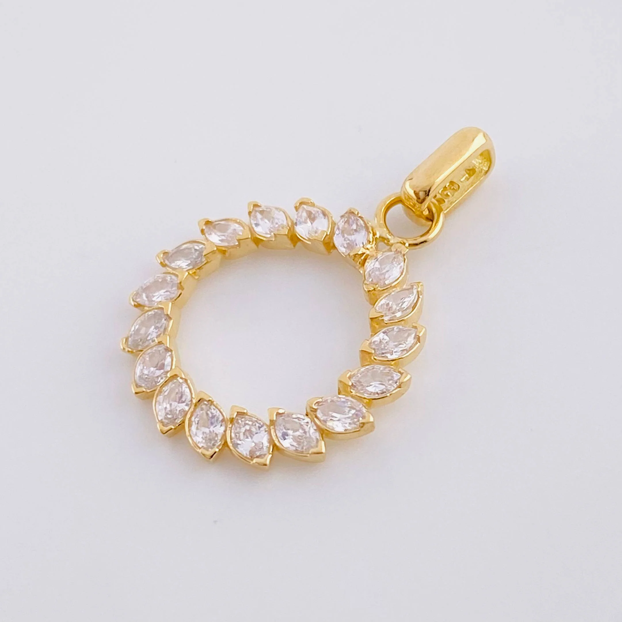 Dije Cola De Dragón 1.85 g / 2.5 cm Oro Amarillo 18K - Image 3