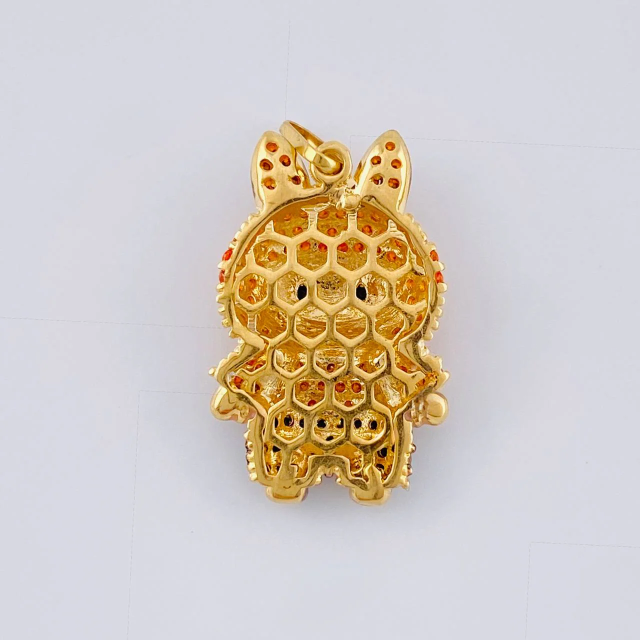 Dije Conejo Sonriente 3.8 g / 2.8 cm Oro Amarillo 18K - Image 4