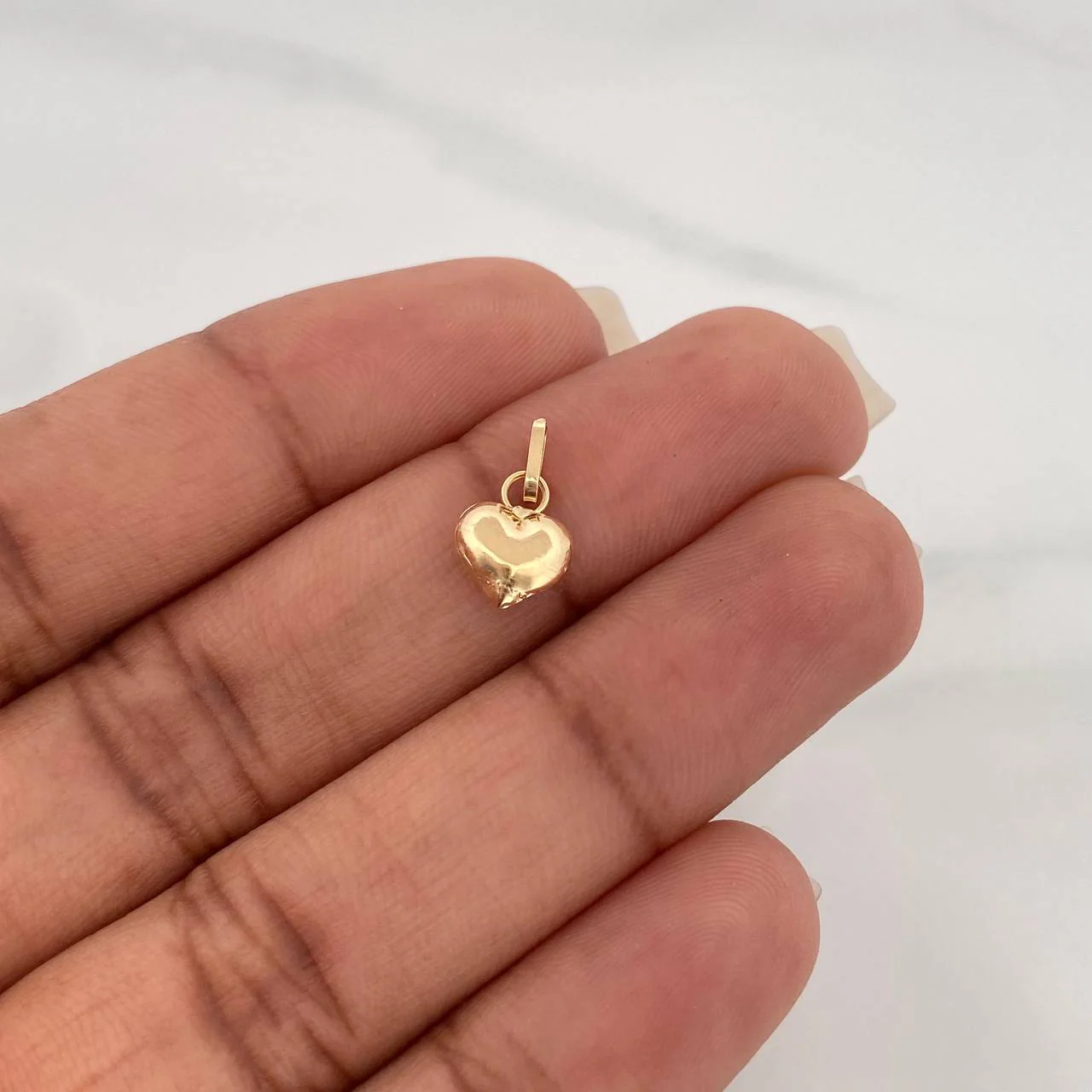 Dije Corazon 0.25 g / 1.3 cm Oro Amarillo 18K - Image 4