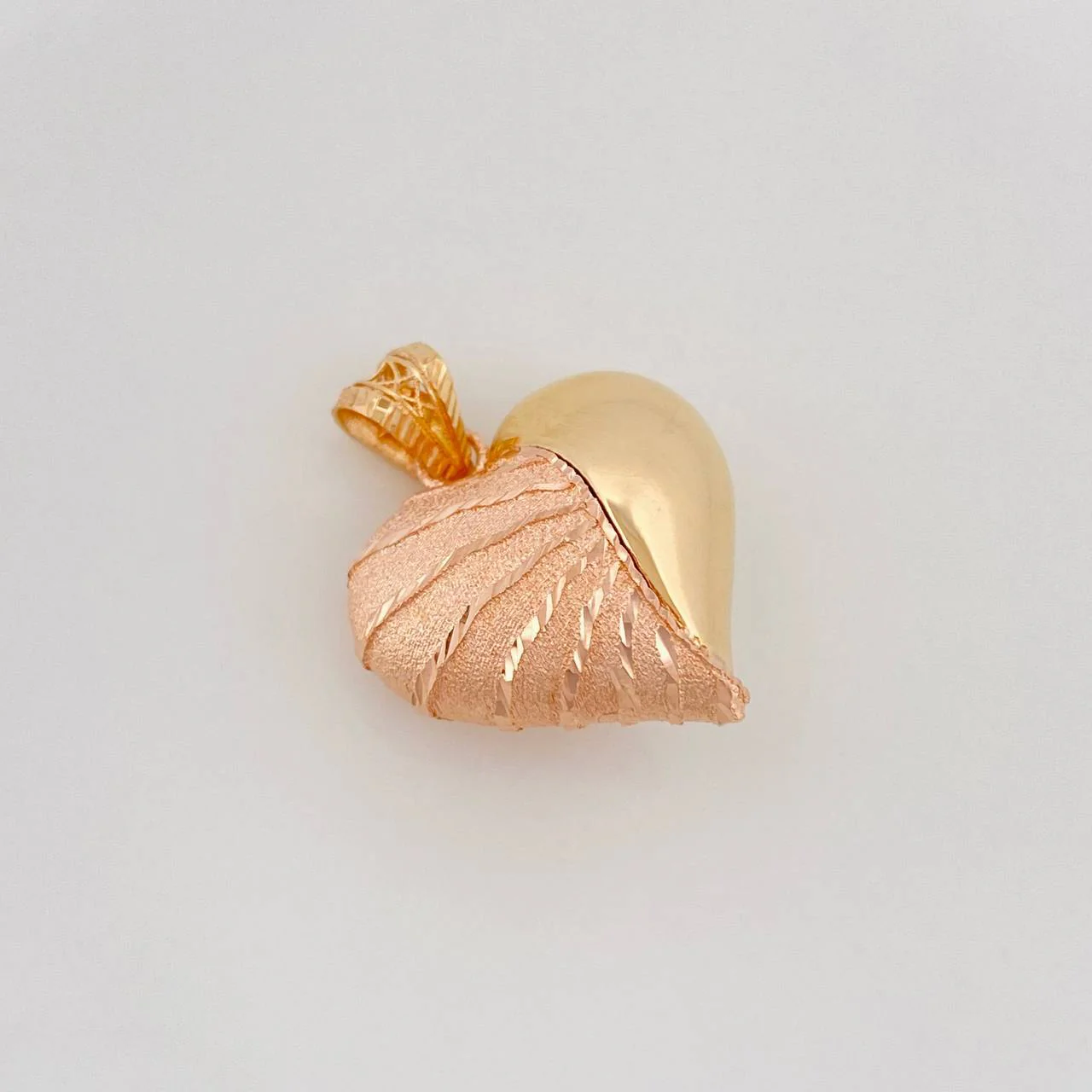 Dije Corazon 3.3 g / 2.5 cm Dos Oros Amarillo Rosa 18K - Image 2