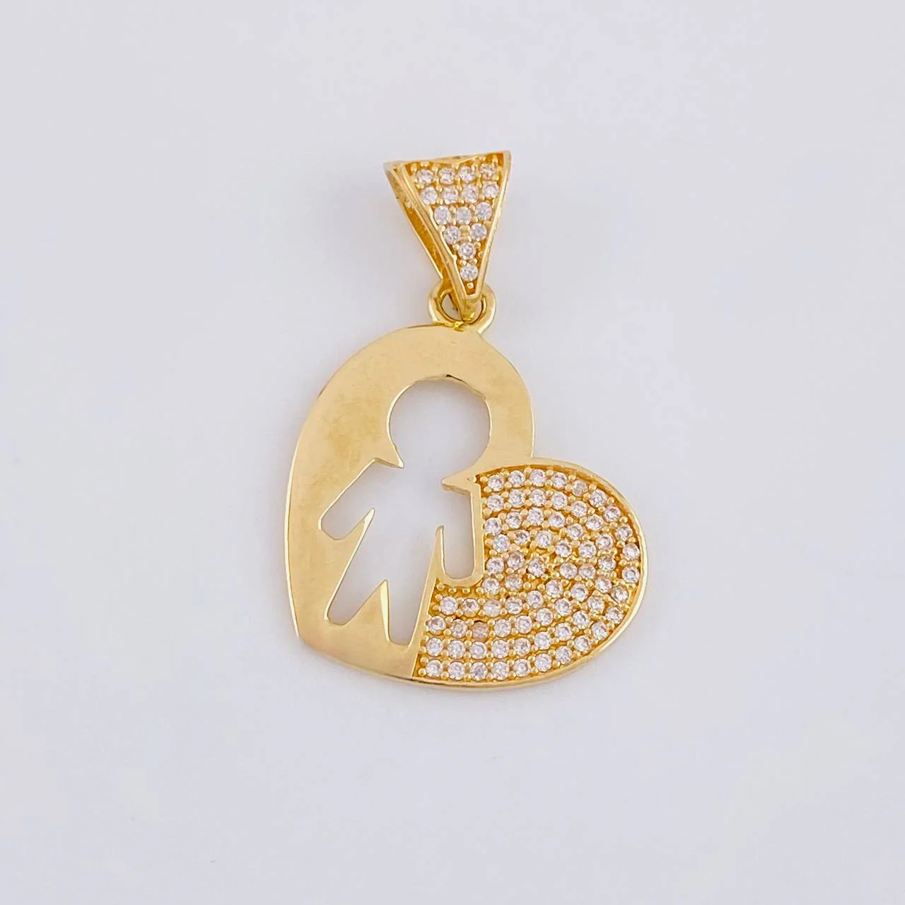 Dije Corazón de Hombre 2.95g / 3cm Oro Amarillo 18K