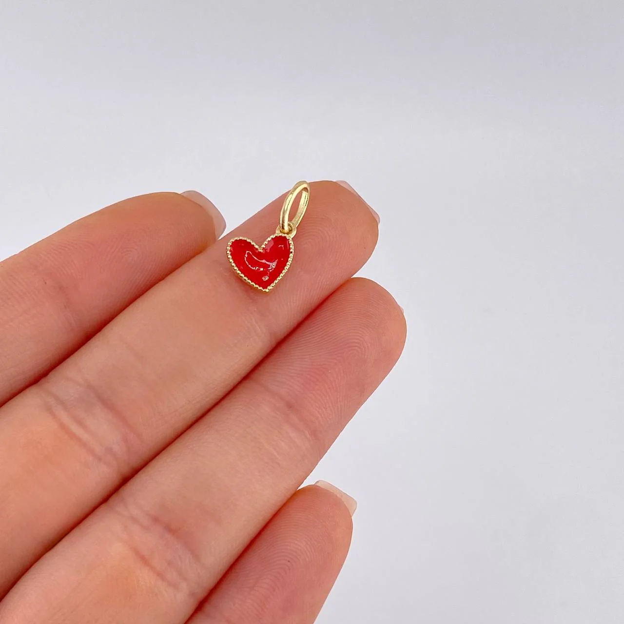 Dije Corazón Petit 0.65 g / 2.5 cm Oro Amarillo 18K - Image 2
