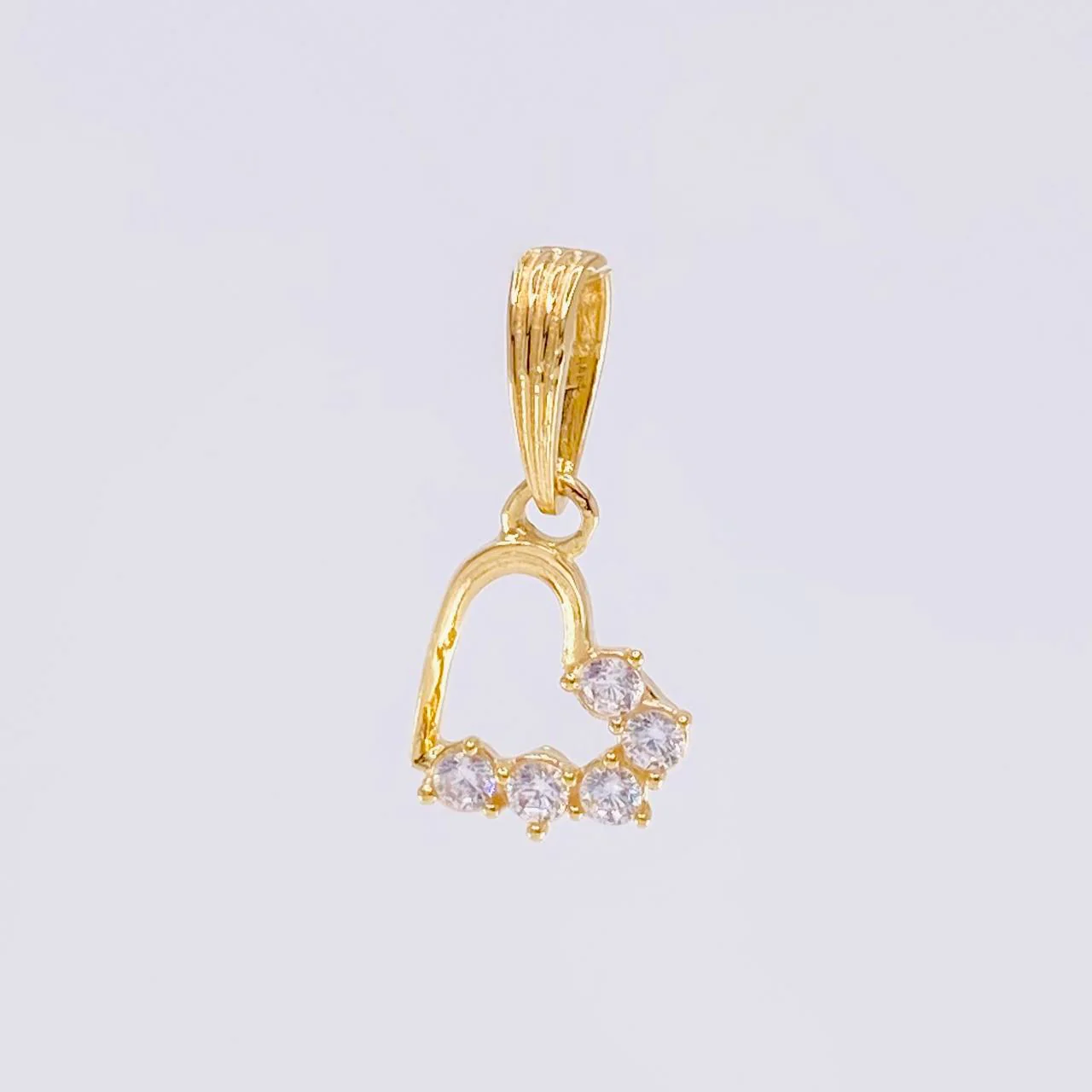Dije Corazon Silueta 0.7 g / 1.5 cm Oro Amarillo 18K - Image 2
