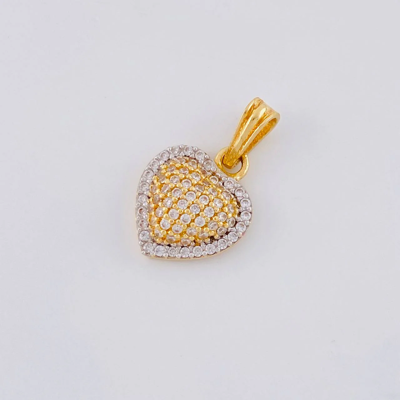 Dije Corazón Tupido 1.75 g / 1.9 cm Oro Amarillo 18K - Image 3