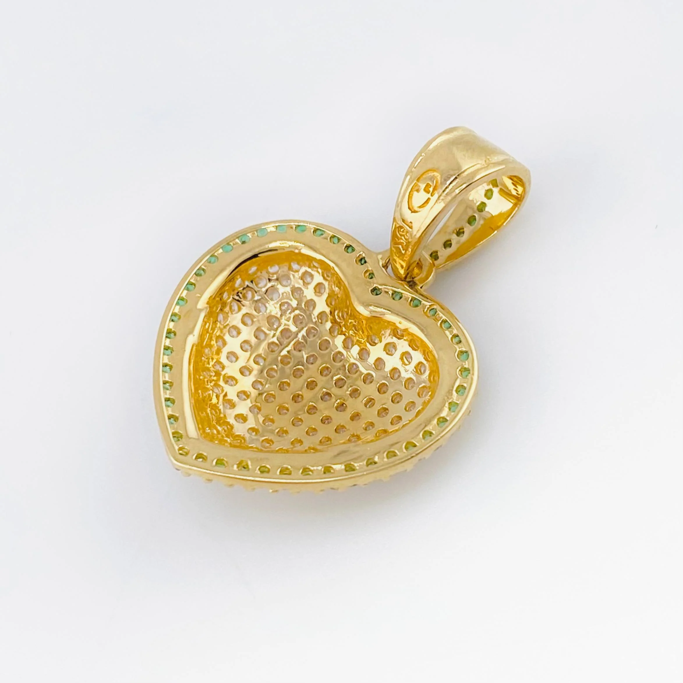 Dije Corazon Tupido 3.9gr / 2.5cm / Oro Amarillo 18K - Image 4