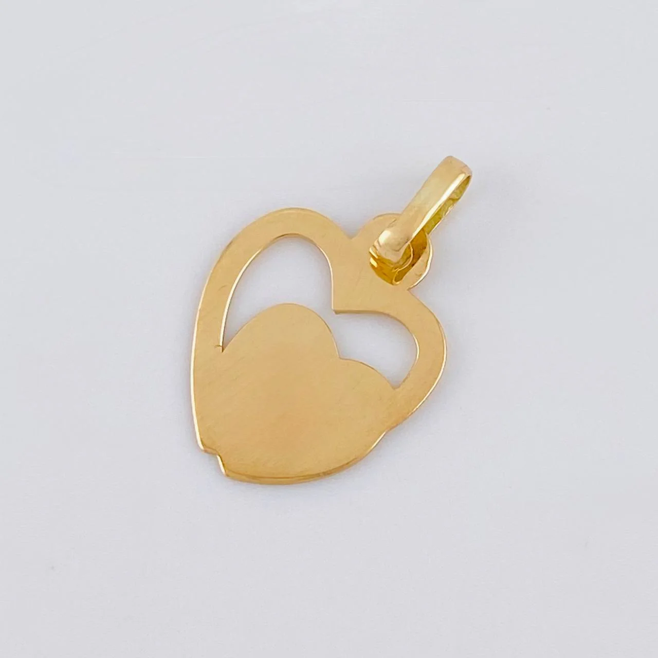 Dije Corazones Unidos 0.55 g / 1.7 cm Oro Amarillo 18K - Image 3