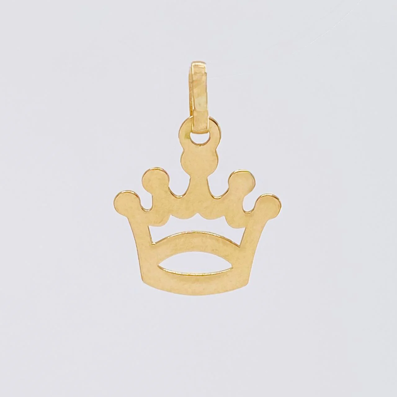 Dije Corona 0.55 g / 1.8 cm Oro Amarillo 18K - Image 2