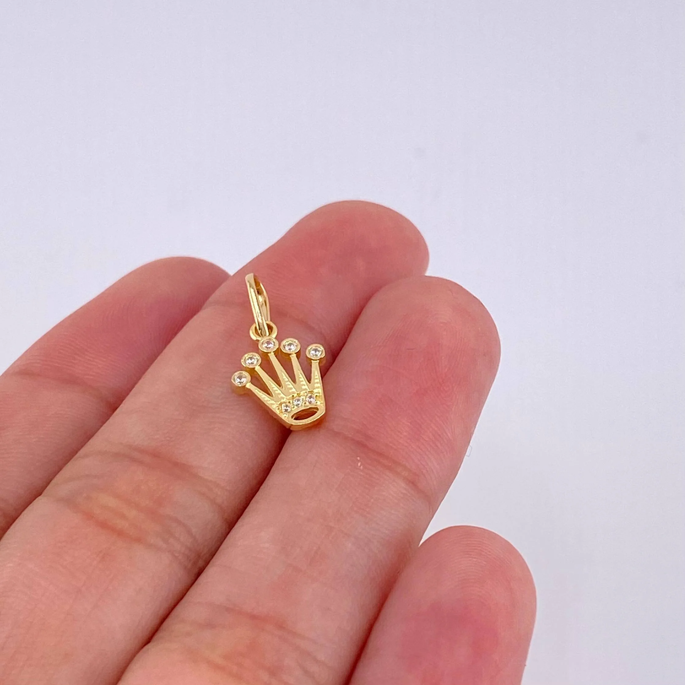 Dije Corona 0.7 g / 2.8 cm Oro Amarillo 18K - Image 3
